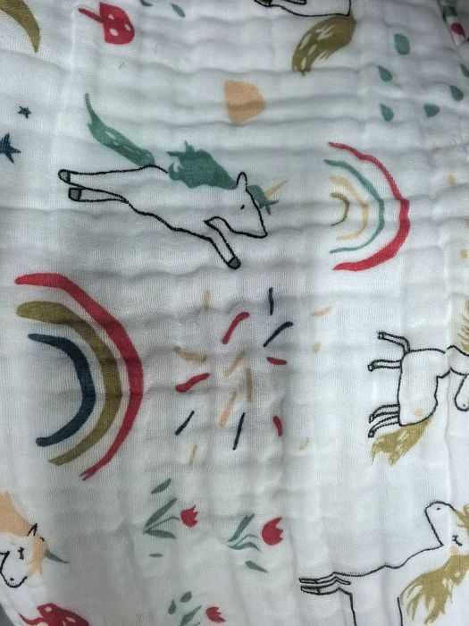 Water-based pigment print — muslin baby textile by Jingwei Youpin